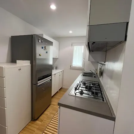 Casa Del Vicolo טאורמינה